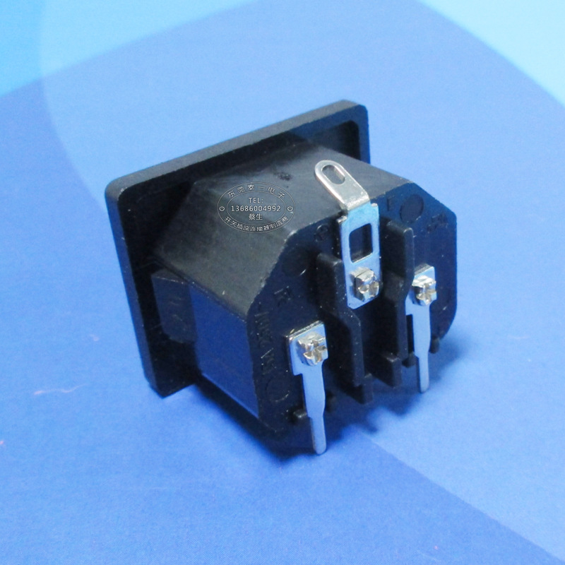 N脚L脚焊板E脚焊线式品字尾插座31*24品字口AC输入插座LH-14-3PY