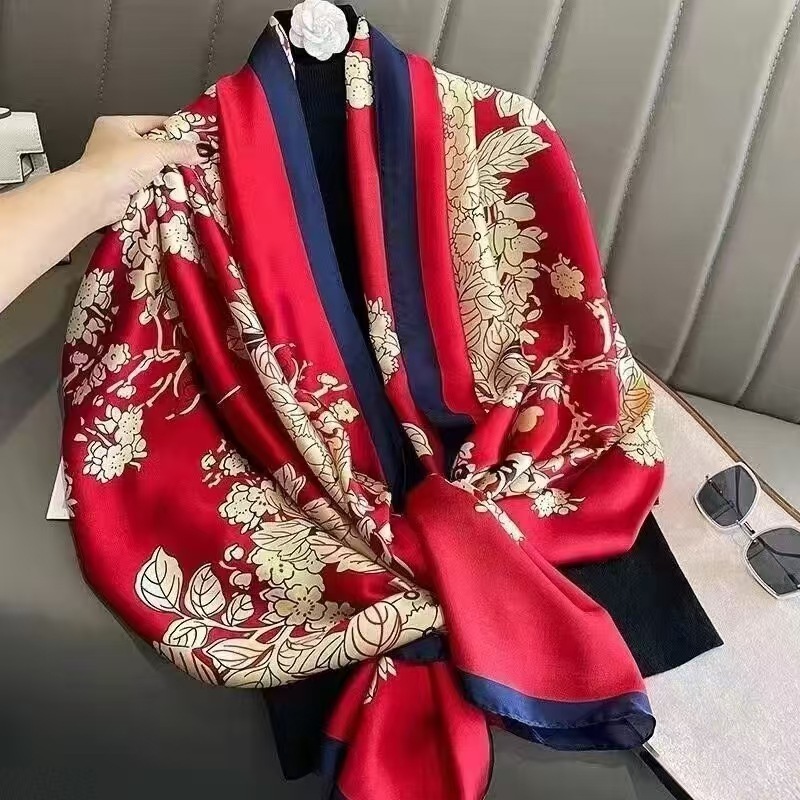 春、夏、秋の新しい韓国スタイルの模擬シルクスカーフ女性用装飾多用途ショール日焼け止めビーチタオル卸売在庫あり|undefined