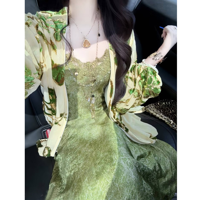 New Chinese-Style Intangible Cultural Heritage Woven Velvet Burnt-Out Shirt Women's Jacket National Style Trendy Suspender Skirt Two-Piece Set for Autumn and Winter