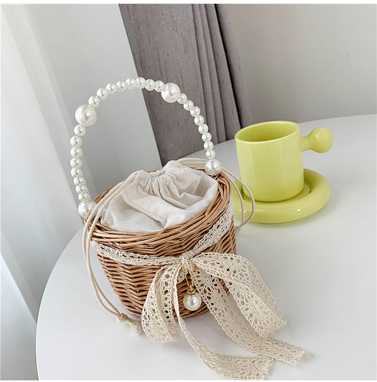 Women's Medium Rattan Bow Knot Elegant Vacation Pearls String Straw Bag display picture 2