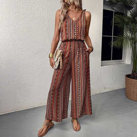 Printed V-neck sleeveless jumpsuit 女士印花V领无袖收腰连体裤