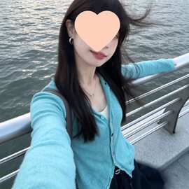 2026秋季新款复古温柔风巨好看的修身显瘦针织衫今年流行上衣外穿