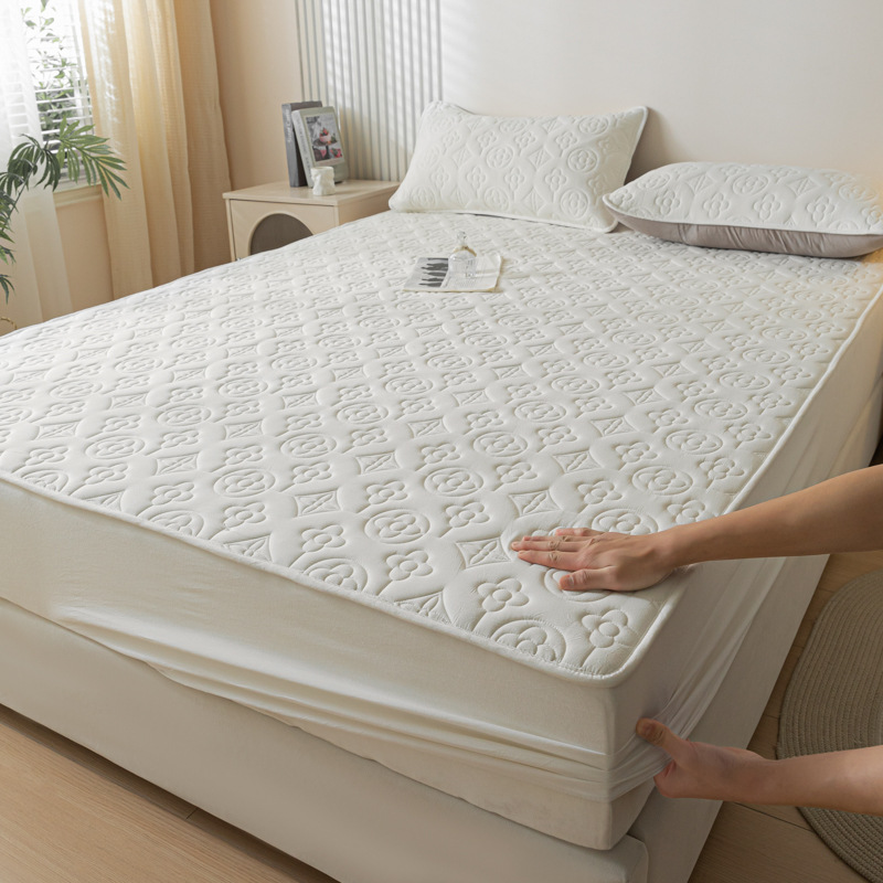 Solid Color Cotton Waterproof Bed Cover Padded Cotton Mattress Protective Cover All-inclusive Thickened Dirty-proof and Urine-proof Bedding