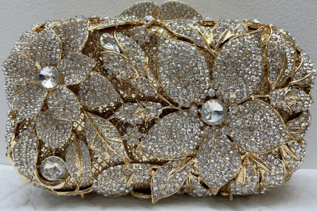 Suministro transfronterizo de bolsas de mano de diamantes amarillo limón para damas bolsas de diamantes exportaciones de bolsas de cena de moda europeas y americanas plata