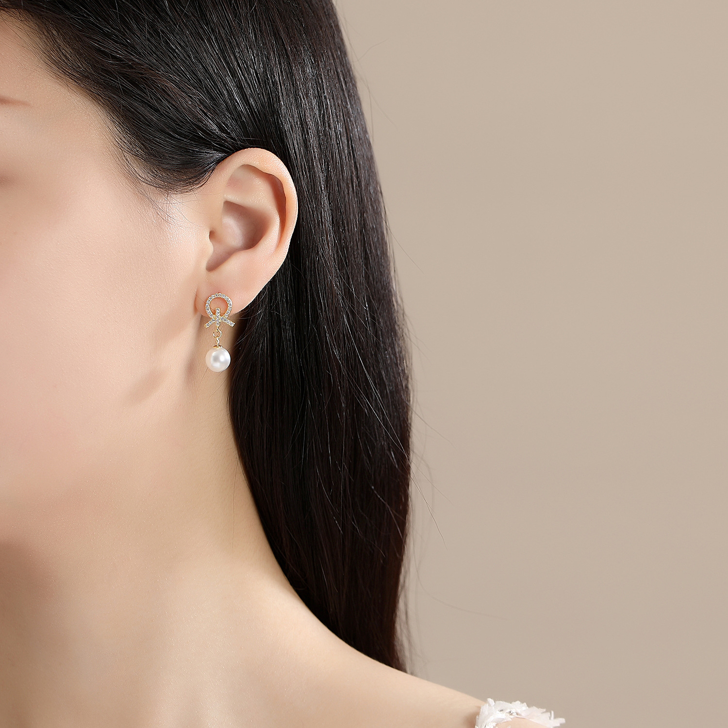 Francés geométrico completo diamante Stud pendientes S925 plata luz de lujo estilo sintético perla pendientes largos pendientes borla joyería