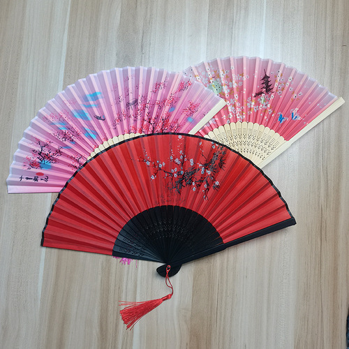 Ancient style folding fan student Chinese style small fan Japanese Hanfu dance fan portable silk fan female fan manufacturer wholesale