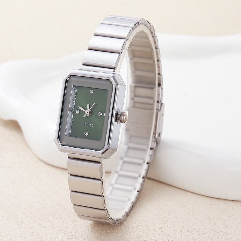 New Model of Ancient Wolf Square Silver Watch with Steel Band, Retro Simple and Fashionable Square Women's Watch, Cross-Border Foreign Trade Women's Watch