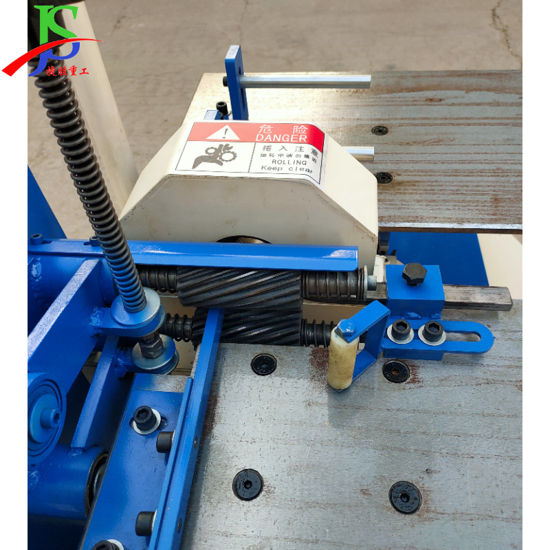 escalera giratoria de madera pasamanos máquina de fresado redondo arco circular muebles máquina redonda tierra curva tridimensional equipo de formación