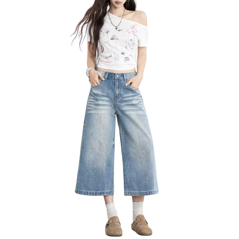 Customized OEM/ODM vintage distressed cropped jeans for women, American style, bamboo pattern, whiskered wash, loose fit