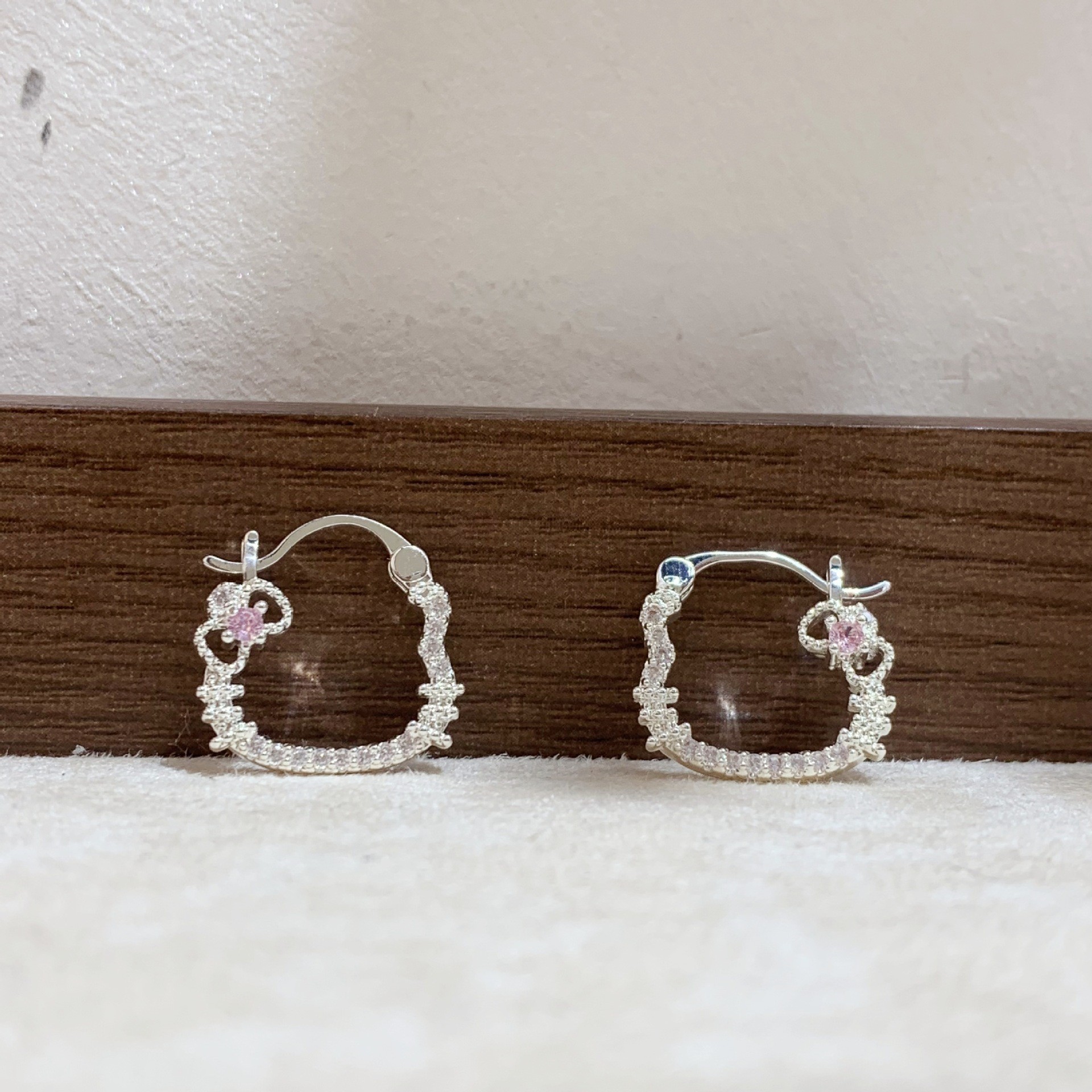 H0610 고양이 귀걸이