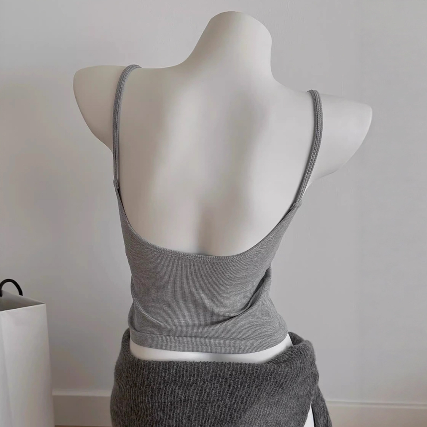 Beautiful Back, Pure Lust Style, Backless Camisole for Women, Summer Outer Wear with Breast Pads, High-End, Beautiful and Beautiful Short Top