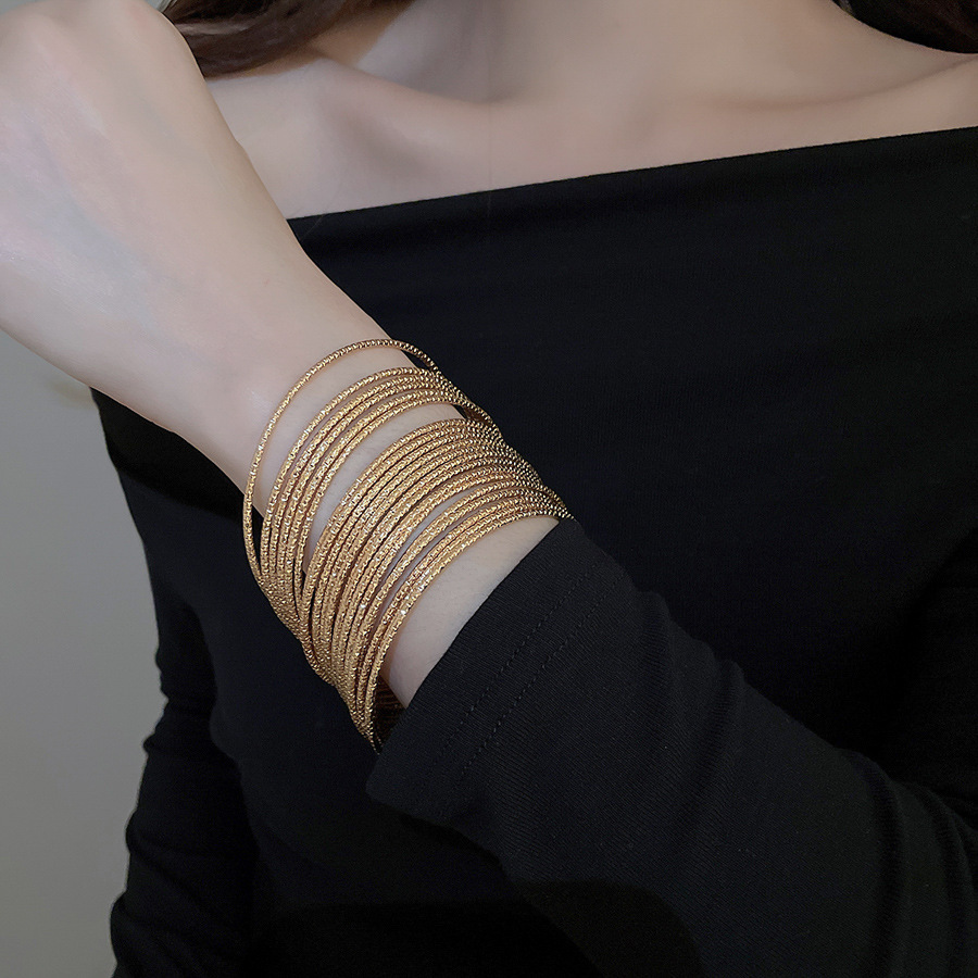 Exaggerated Geometric Metal Bracelet Circular Link Fashion Style_voghion.com