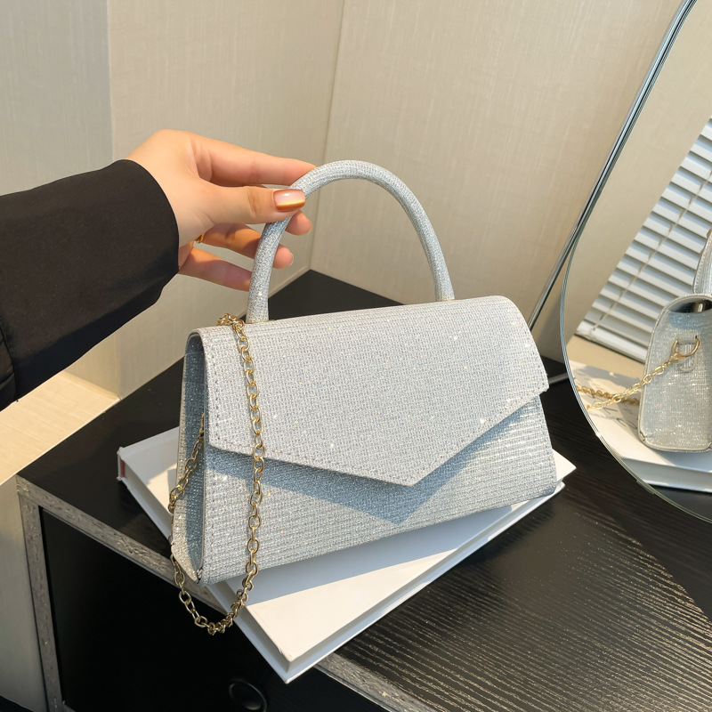Cadena de moda bolso cuadrado pequeño femenino 2024 otoño nuevo estilo ins cena de moda bandolera bandolera casual de nicho