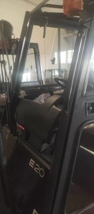Linde Forklift Glass Linde Glass Forklift Glass Forklift Front Gear Glass