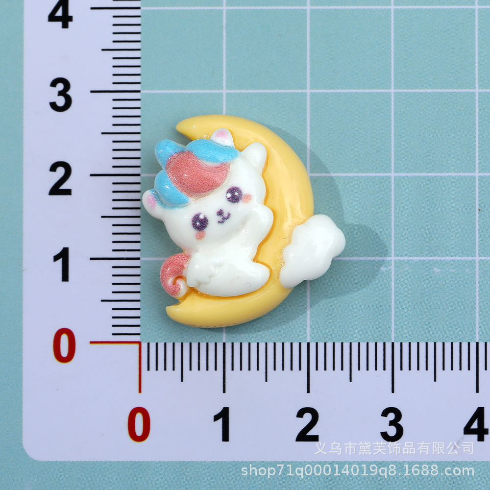 Dibujos animados Luna unicornio accesorios de resina DIY accesorios para el cabello teléfono móvil Shell papelería clave colgante hecho a mano material al por mayor