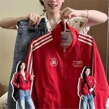2025潮牌三条杠红色字母绣花立领外套女春秋设计感学院风棒球服潮