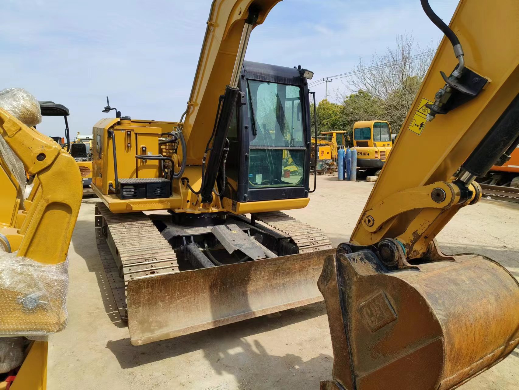 卡特307挖掘机全地形适用