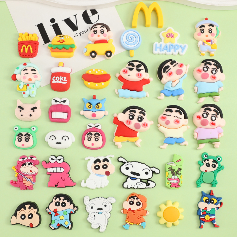 大立体跳舞蜡笔小新仿树脂饰品配件DIY奶油胶冰箱贴挂钩手机壳链