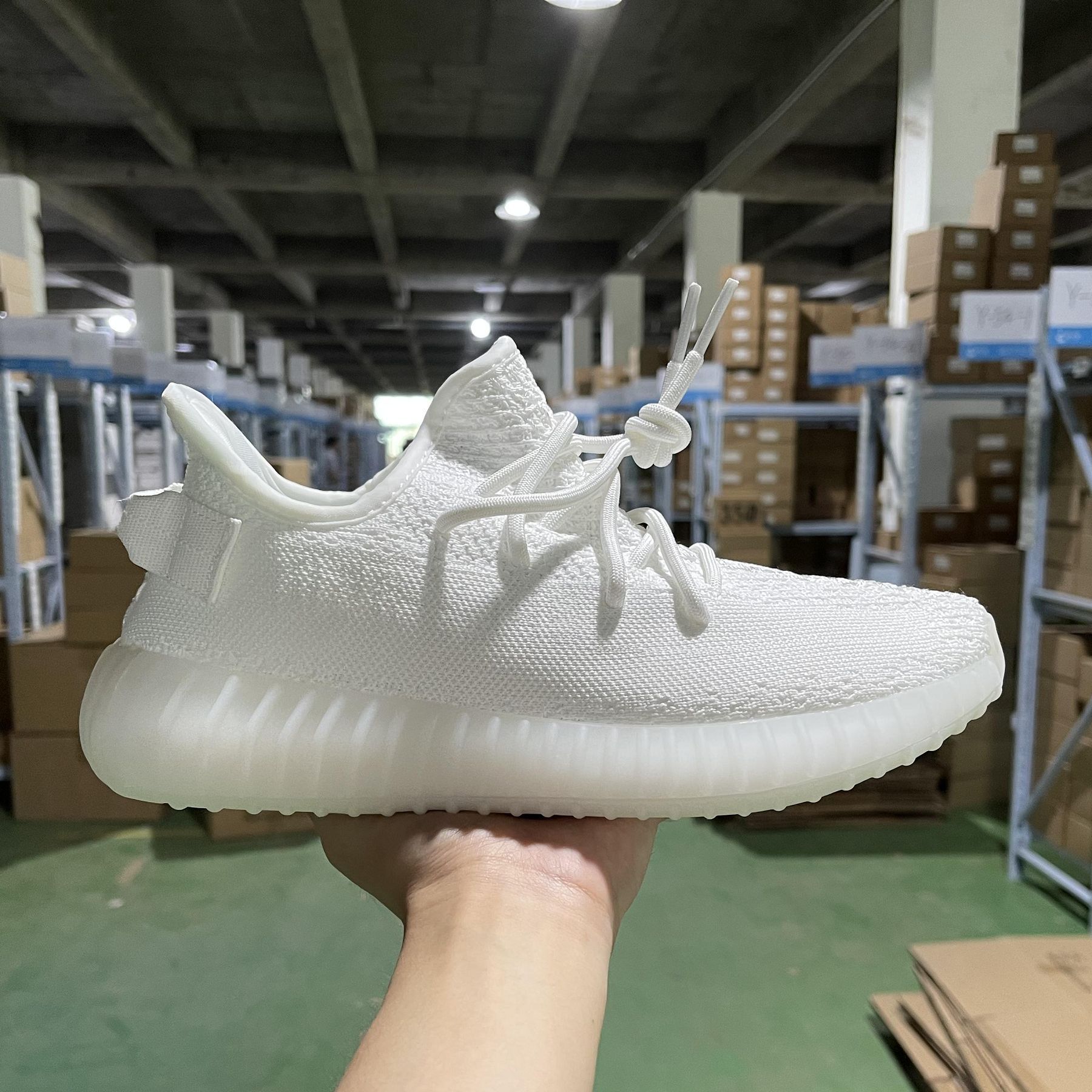 qkz yeezy乔科詹椰子350v2全白满天星巴斯夫真爆天使运动鞋男莆田