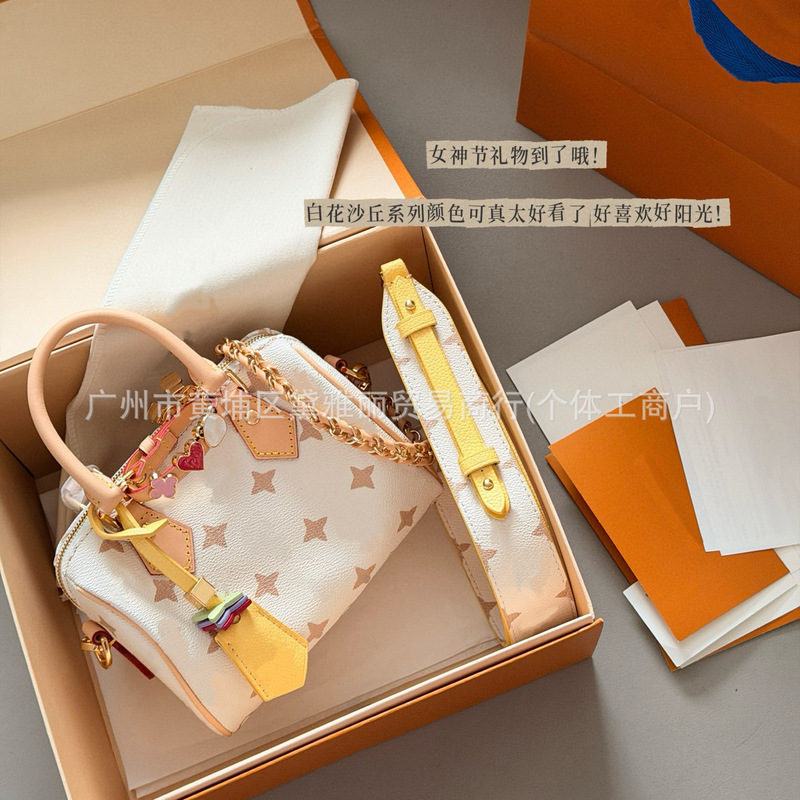 Limited Edition Speedy 20 in Sand Dune Color with Monogram Pattern, Classic Women's Handbag, Shoulder Bag, Crossbody Bag for Cross-Border Sales