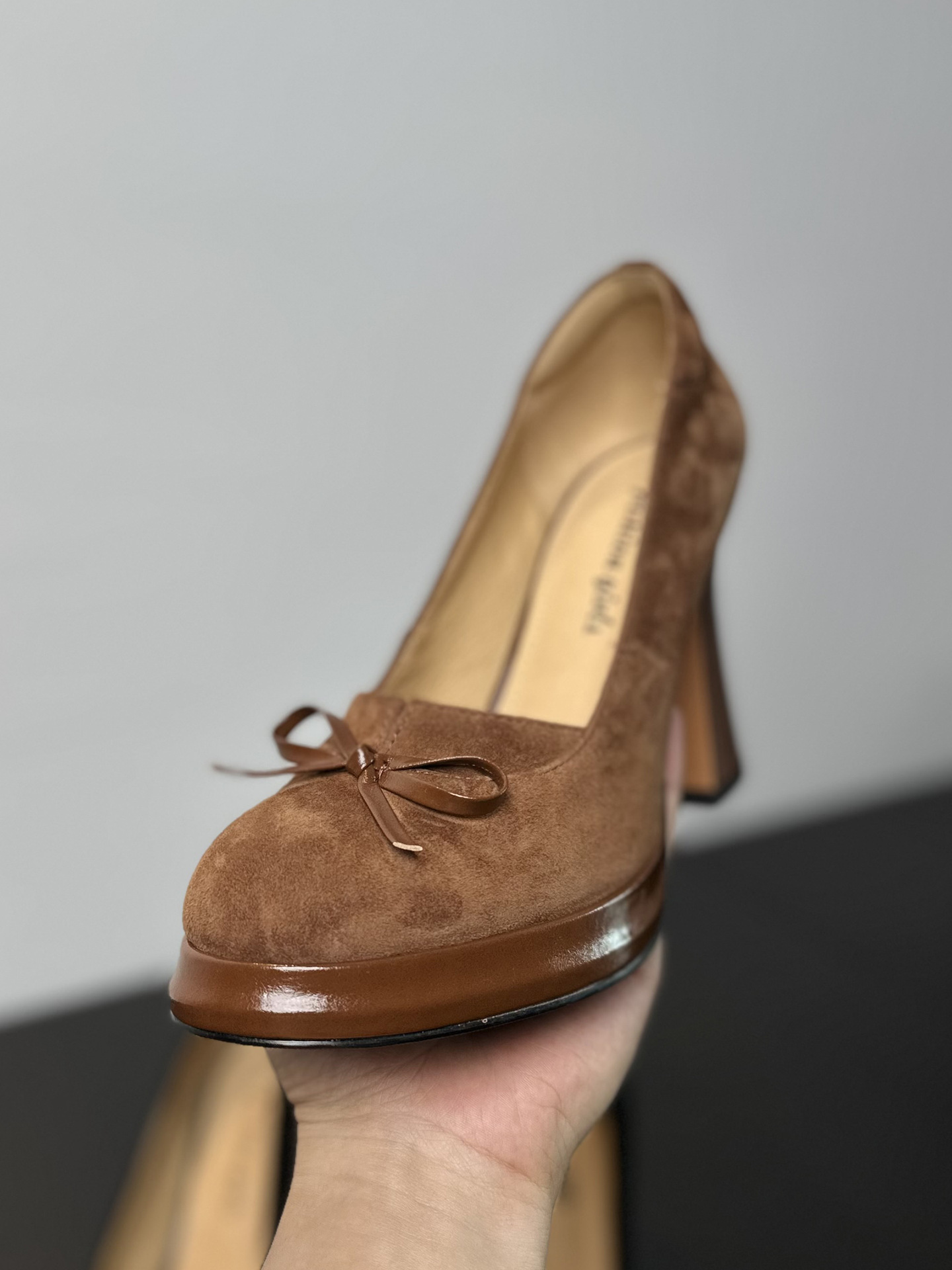 High Heels Damen dicken Absätzen Licht Mund einzelnen Schuhe einfaches Temperament Herbst neue Damenschuhe_voghion.com