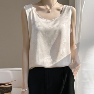 �羳���z��������Ů���b�ȴ��ļ��A�I�ٴ�o���⴩�ٴ�����2025Ů