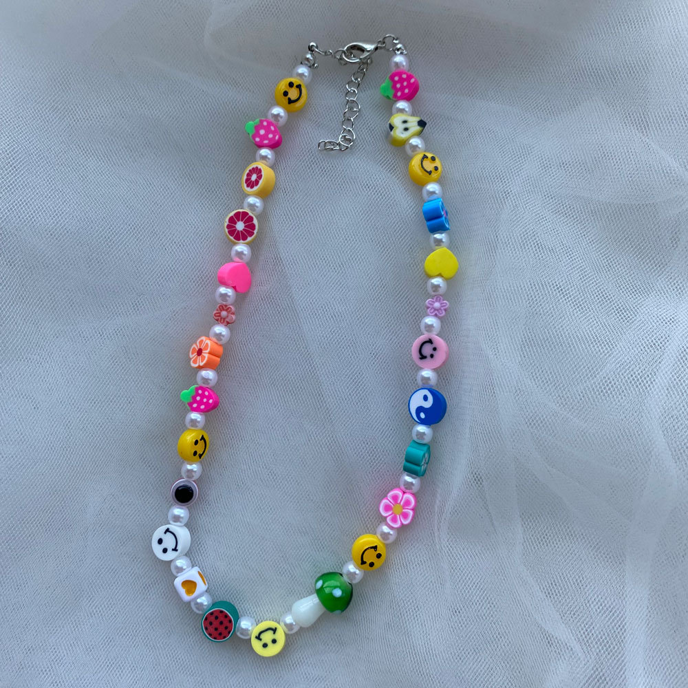 1 Piece Simple Style Smiley Face Pearl Soft Clay Beaded Women's Necklace display picture 2