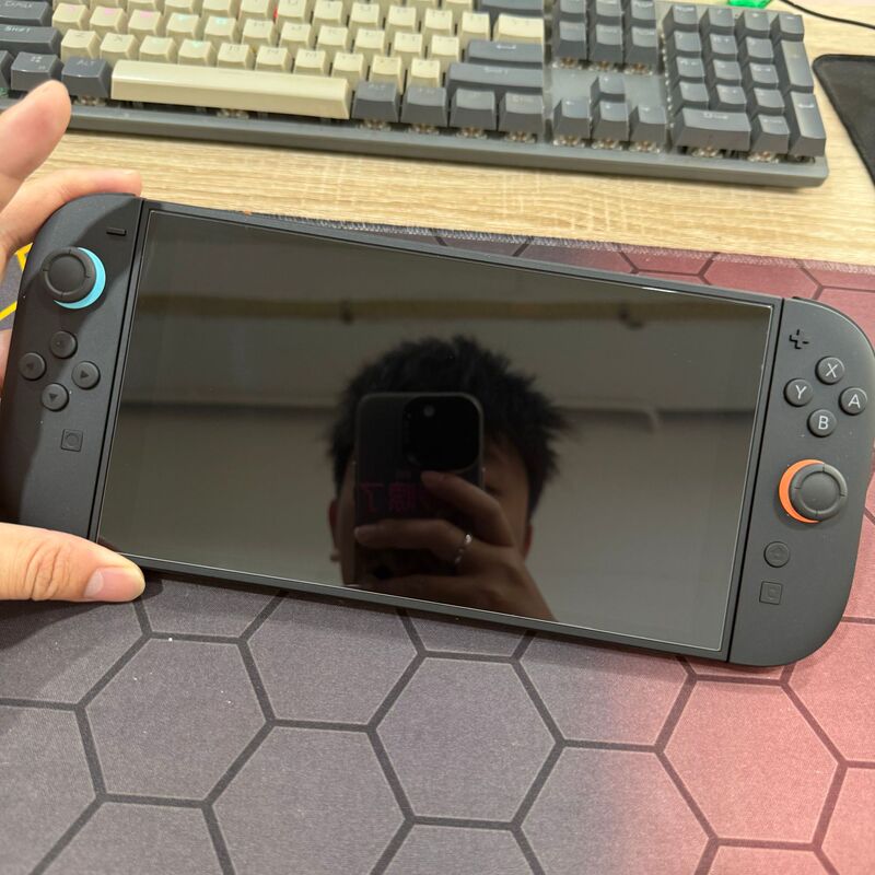 任天堂Switch2ゲーム機強化膜を適用します。|undefined
