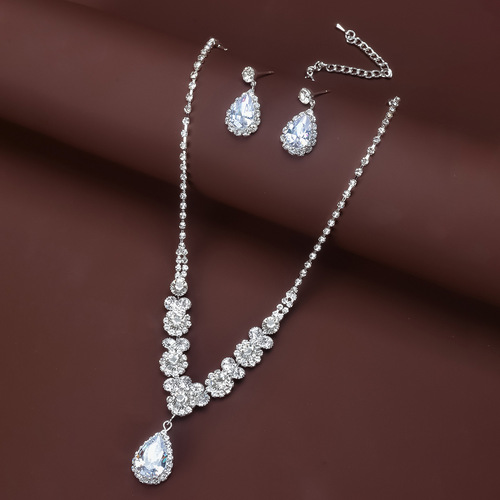 Korean Style Popular Jewelry Full Diamond Water Diamond Set Necklace Stylish and Versatile Hot Selling Item Live Streaming Dropshipping