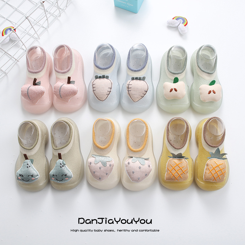 廠家直銷卡通兒童鞋襪子軟膠鞋底寶寶水果室內鞋透氣舒適不脫跟
