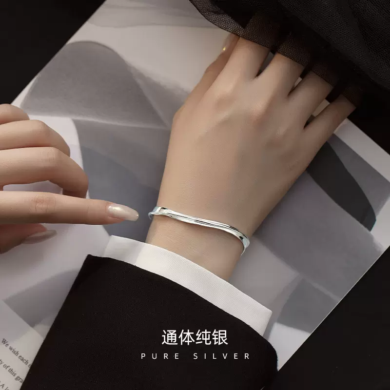 榕树下925银极简莫比乌斯环手镯女网红高级感手环轻奢ins小众设计