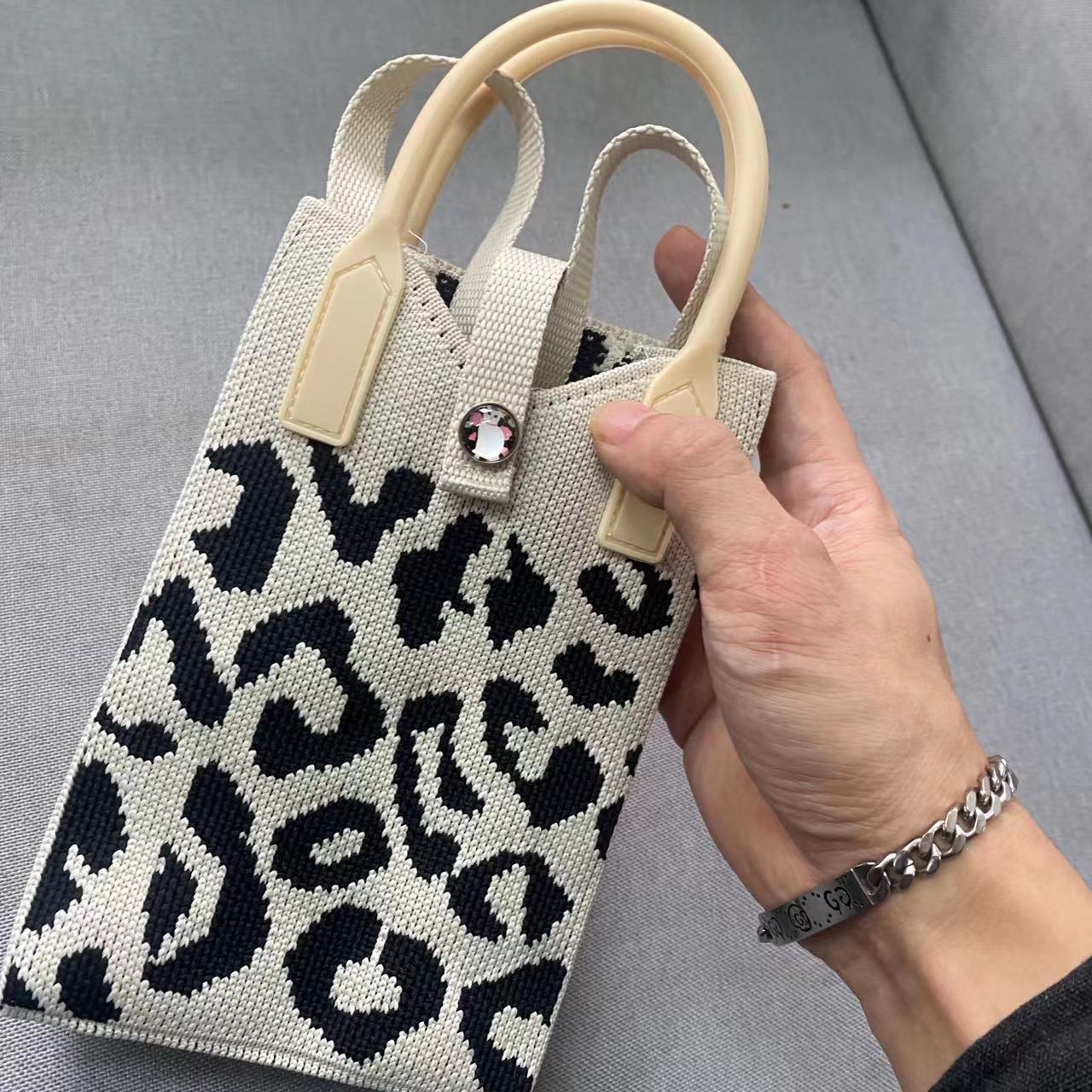 Nuevo amor bolso del teléfono móvil bolso de punto al por mayor de gran capacidad bolso de mano estudiante crossbody bolsa de lana fábrica