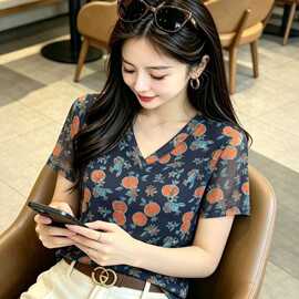 2026夏季妈妈装V领印花高弹力减龄百搭显瘦短袖T恤女t