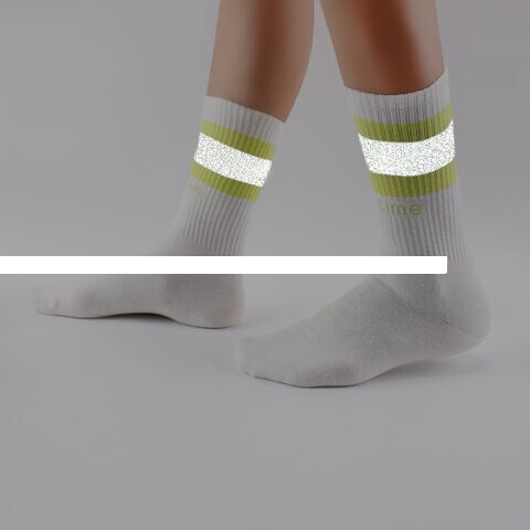 High Reflection Bike Running Sport Socks Night Security Compression Sport Socks for Running Bicycle Basketball Hiking Travel