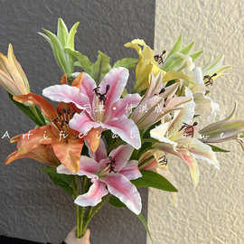 俩花一蕾仿真香水百合花手捧高档家居摆件布置婚庆现场装饰花束