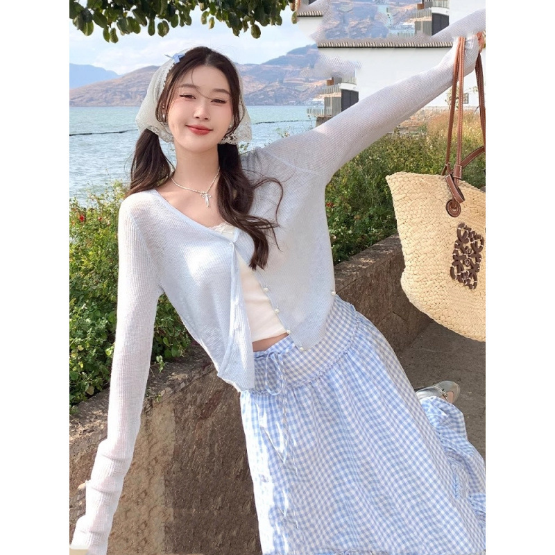 Blue Cardigan with Suspenders for Women 2026 New Style Knitted Sweater Top Spring and Summer Sun Protection Thin Jacket Blue Cardigan with Suspenders for Women 2026 New Style Knitted Sweater Top Spring and Summer Sun Protection Thin Jacket