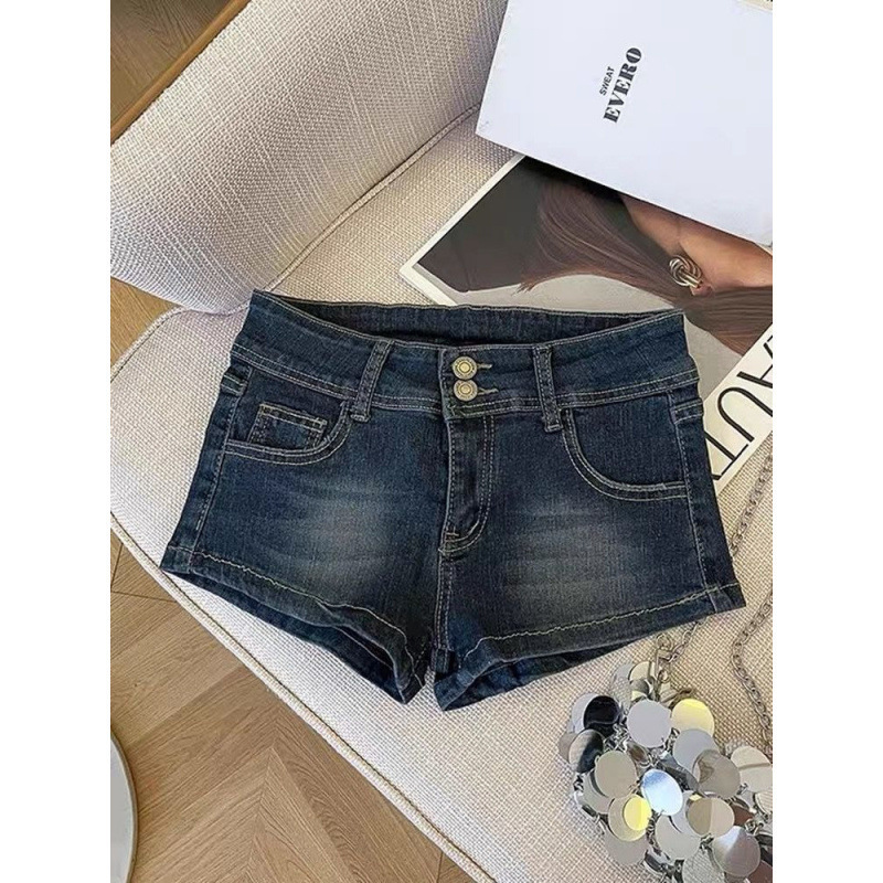 American Retro Blue Low-Waist Butt-Lifting Denim Shorts for Women, Summer 2026 New Style, Sexy Elastic A-Line Hip-Hugging Hot Pants