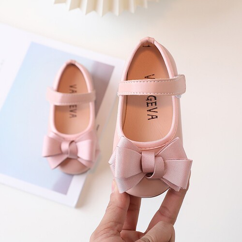 2024 Spring and Autumn New Korean Style Bow Girls Princess Shoes Children's Soft Soled Shallow Mouth Single Shoes Flat Small Leather Shoes