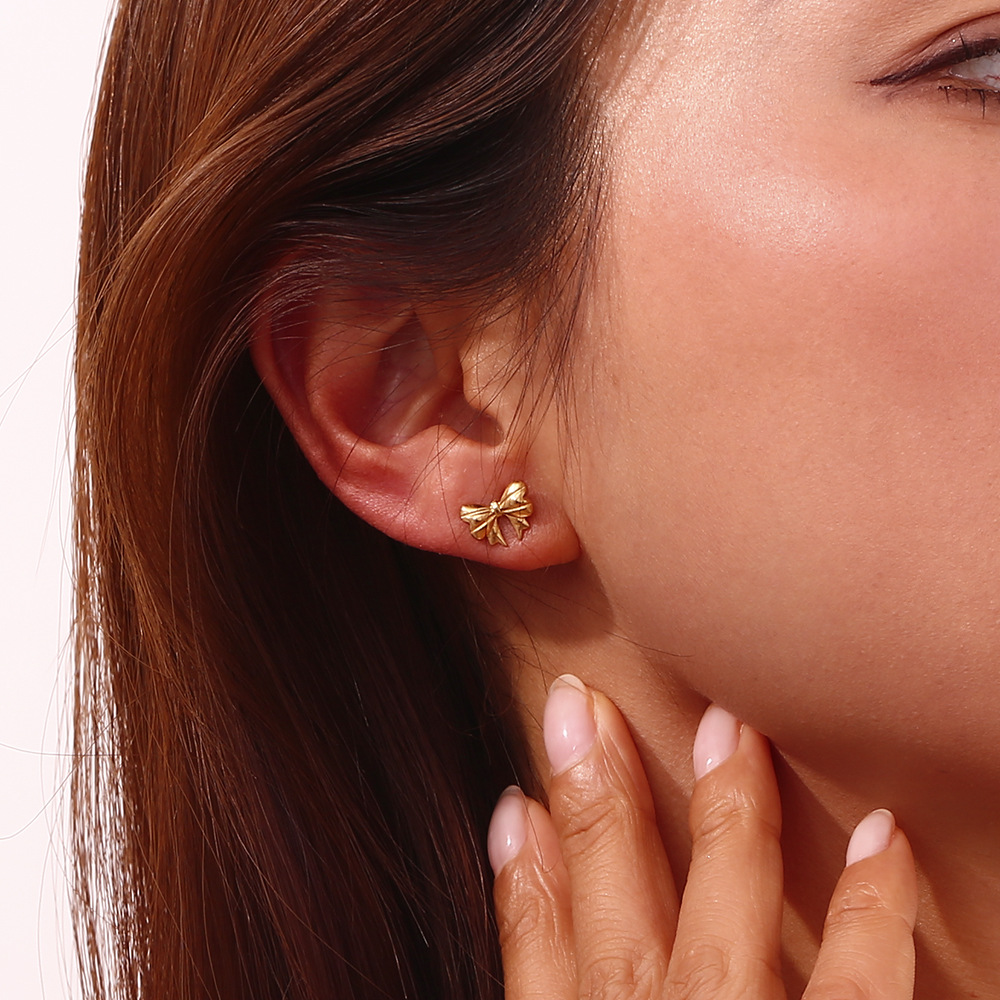 10g Weight 0.03µm-0.05µm Gold Plating Thickness PVD Coated Gold Plating Process 18K Real Gold Plated Plating Material Stone-Free Inlay Material Earrings, Necklace Classification Earrings + Necklace Quantity Daily Occasion 304 Stainless Steel Material Bow Knot Pattern Women's Gender Elegant Style Waterproof Non Tarnish Craft PVD Coated Real Gold Plated 18K Gold Bow Knot 316L Stainless Steel Elegant Waterproof Non Tarnish Surgical Steel Earrings Necklace 11
