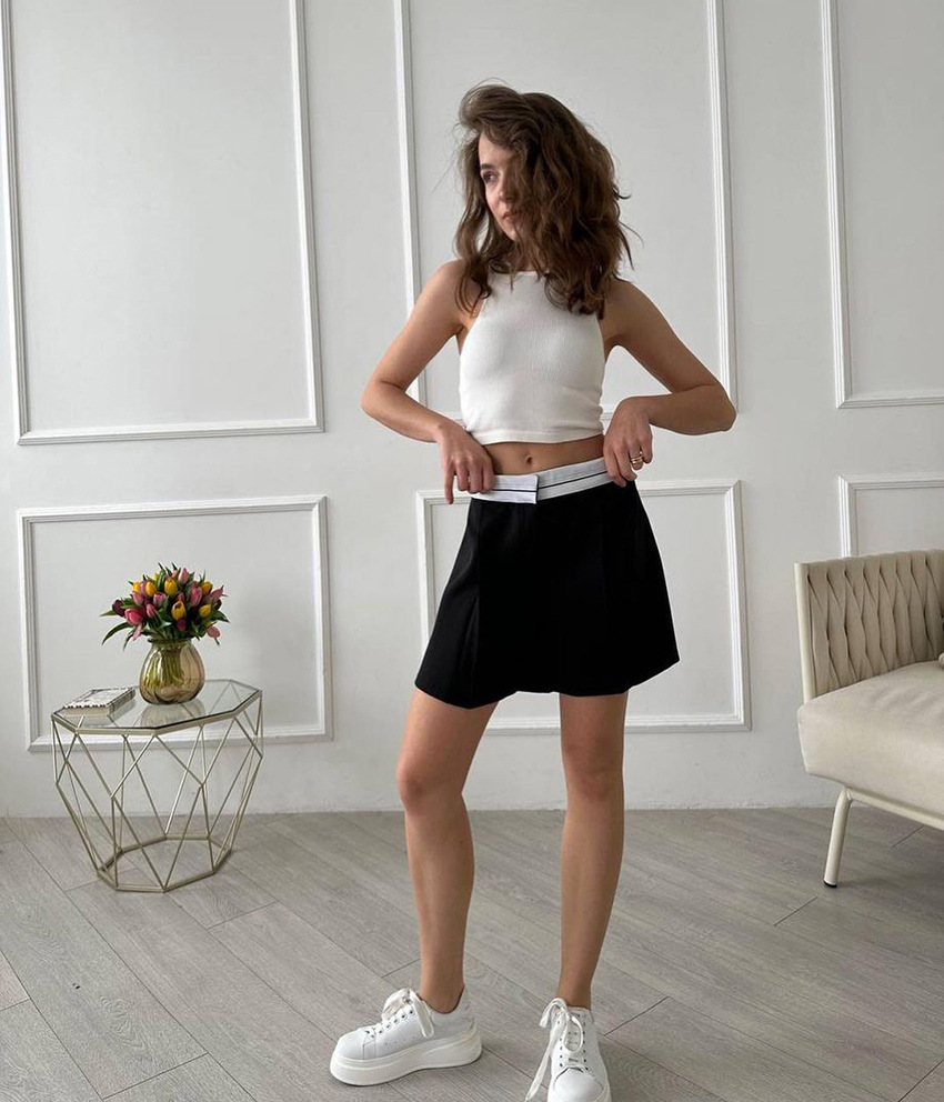 Femmes Du Quotidien Style Simple Style Classique Couleur Unie Shorts Shorts display picture 7