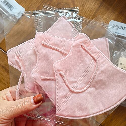 Disposable 3D three-dimensional anti-dust thin face-slimming non-stick lipstick star's same beauty fashion women's summer