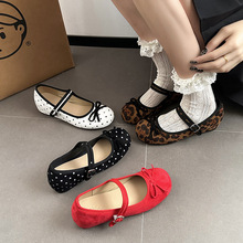 ������3cm������ŮЬ2026���¿�����������һ�ִ��ǳ�ڵ�Ь