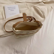 春秋大容量绿色斜挎草编织包包女2024新款百搭海边度假沙滩水桶包