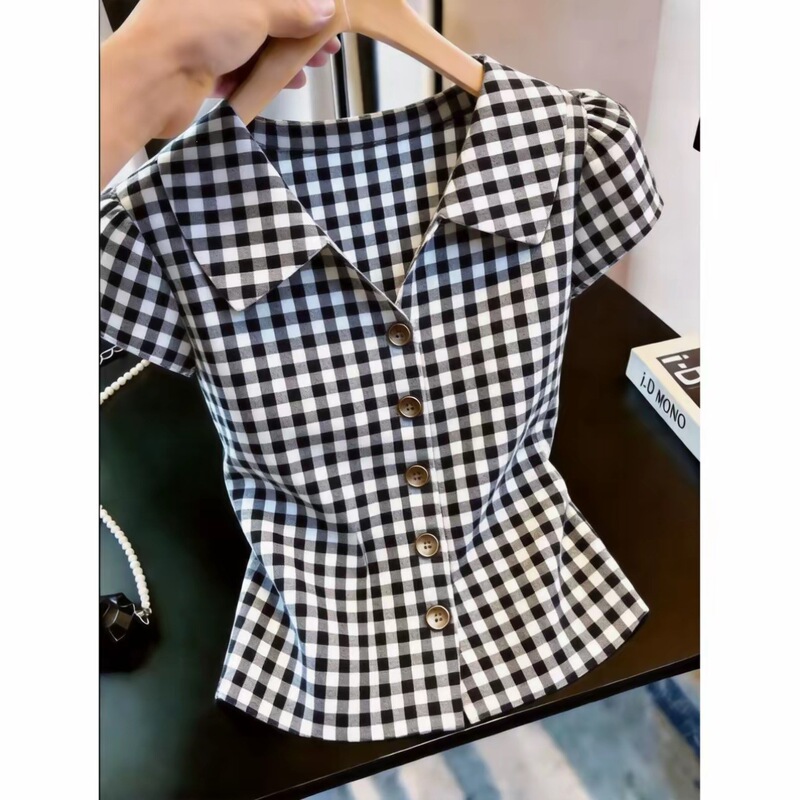 Summer New Trendy Fashion Women's Clothing with a Stylish Vibe: High-Class Outfit with a Collared Short-Sleeve Plaid Shirt Top