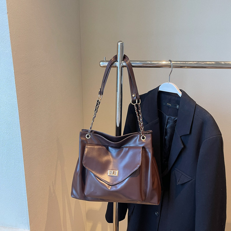 Bolso de hombro retro para mujer 2024 invierno nuevo bolso de mensajero de salida de gran capacidad bolso de cadena bolso de la mujer