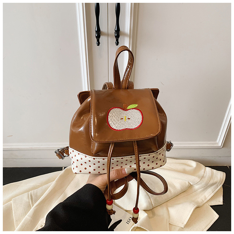 2025 nueva mochila infantil de alto valor de cara caricatura adorable manzana pequeña mochila para niños y niñas, mochila para niños