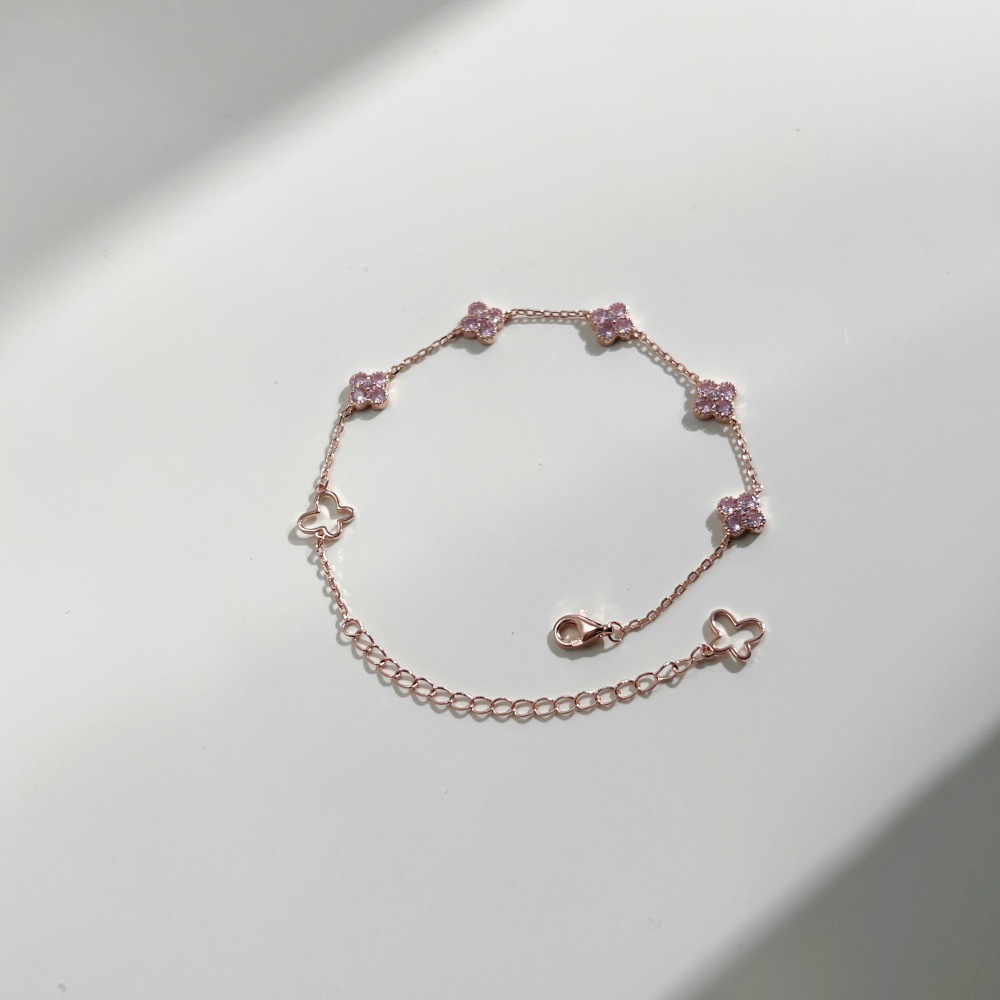 12g Weight 925 Sterling Silver Pendant Material Bracelets Classification 925 sterling silver Chain Material box chain Chain Type 1 Piece Quantity Date, Tea Party Occasion 925 Sterling Silver Material Heart Shape Pattern Women's Gender Plating Design Simple Style, Classic Style Style 925 Sterling Silver Box Chain Bracelets Simple Style Classic Style 17