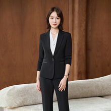 高级感西装正装女大学生秋冬职业套装气质前台美容酒店接待工作服