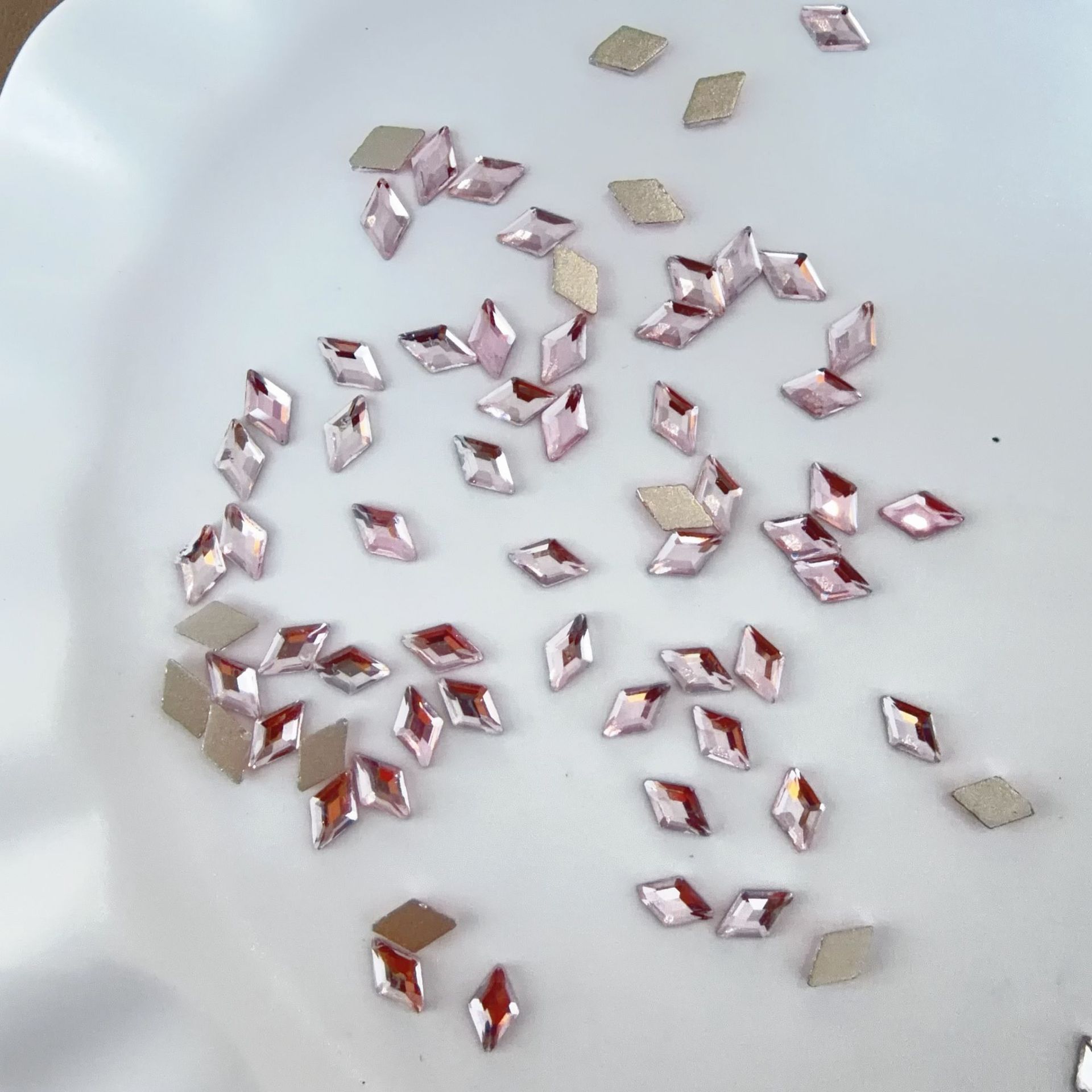 4x6mm 다이아몬드 라이트 핑크