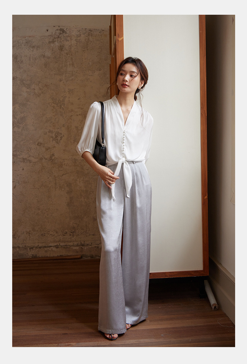 起范2024夏季新品法式知性优雅V领女士衬衫宽松显瘦缎面衬衣82911 pic 22